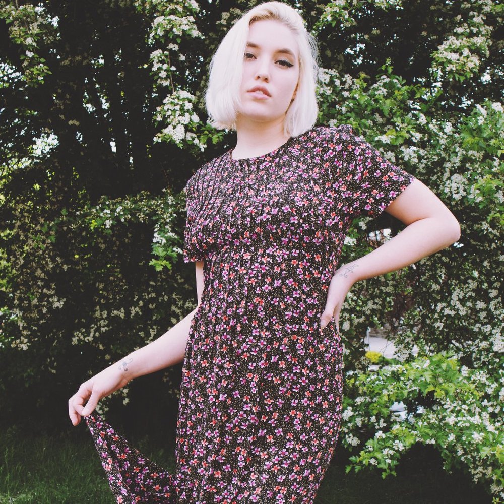 VINTAGE Positive Attitude Long Floral Print Dress